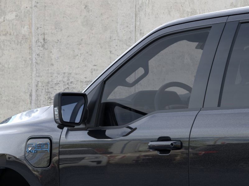 2025 Ford F-150 Lightning photo 20