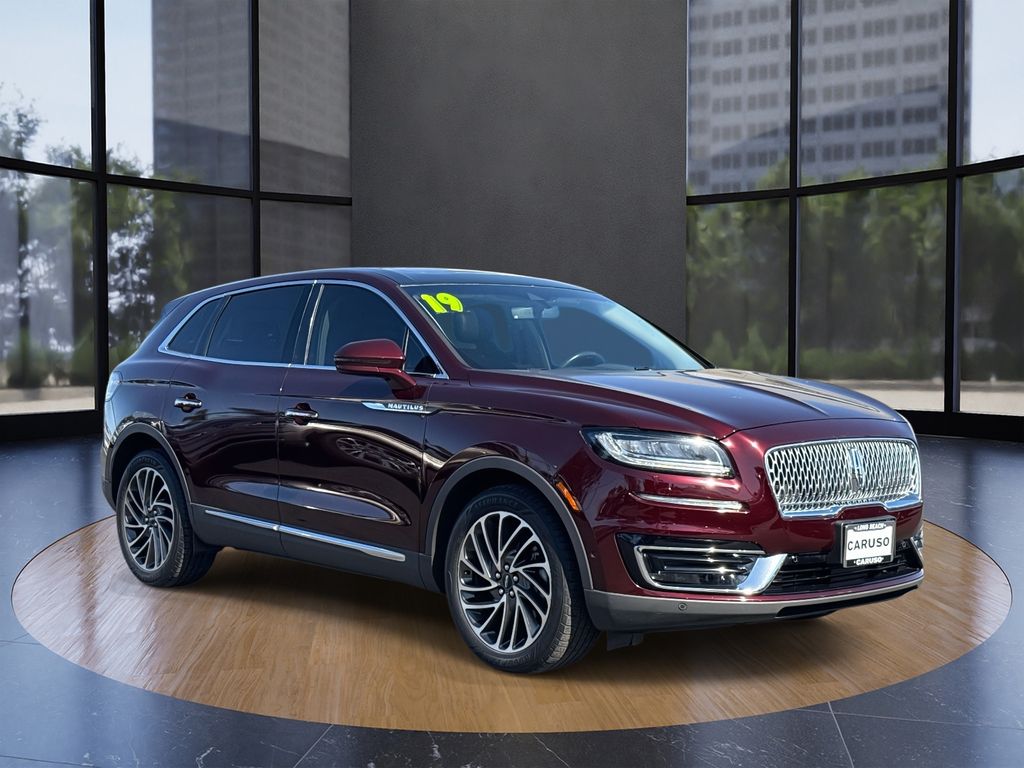 2019 Lincoln Nautilus Reserve