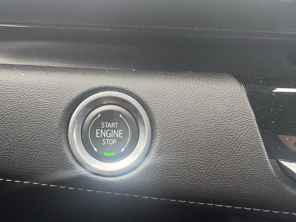 2023 Cadillac Escalade Sport photo 28