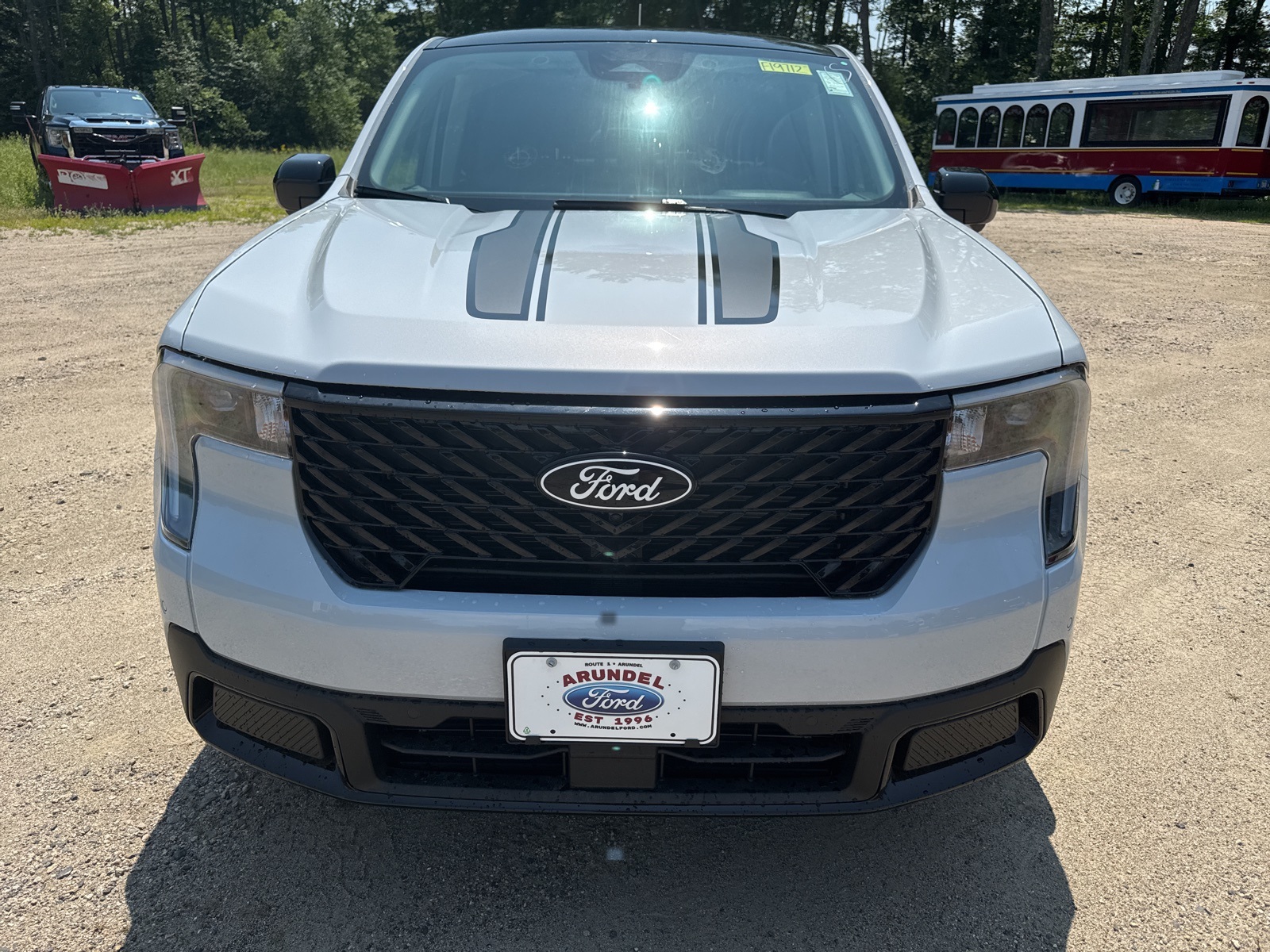 2025 Ford Maverick Lariat photo 2