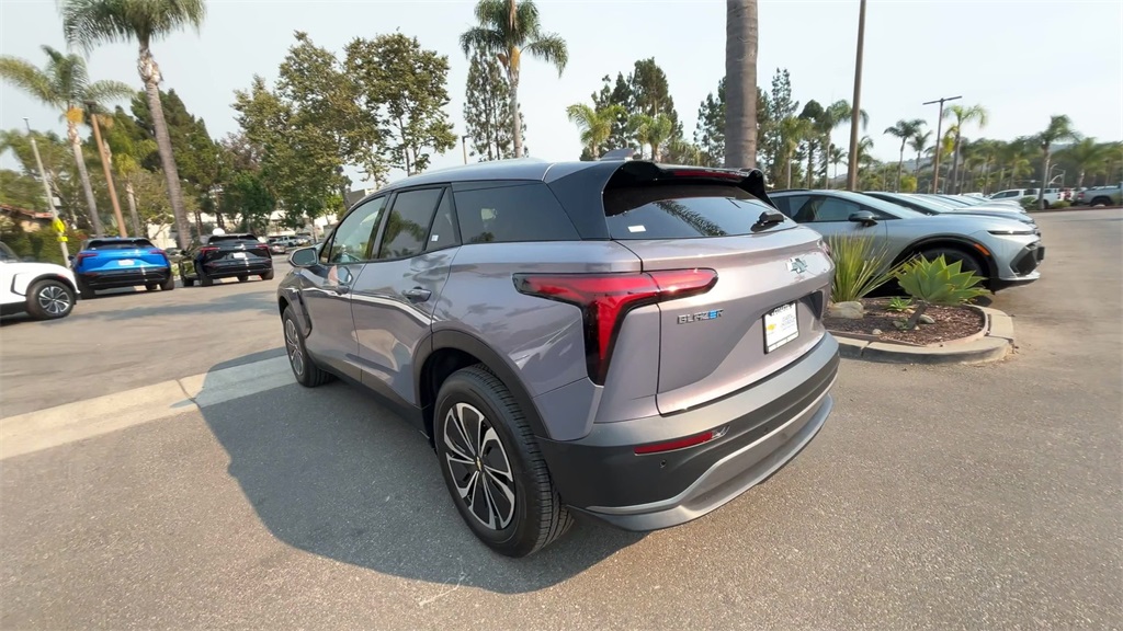 2025 Chevrolet Blazer EV photo 6