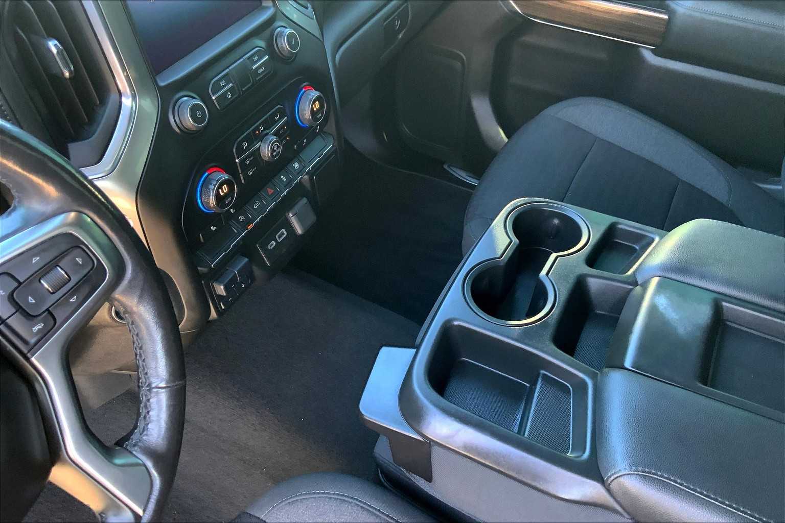 2020 Chevrolet Silverado 1500 LT photo 15