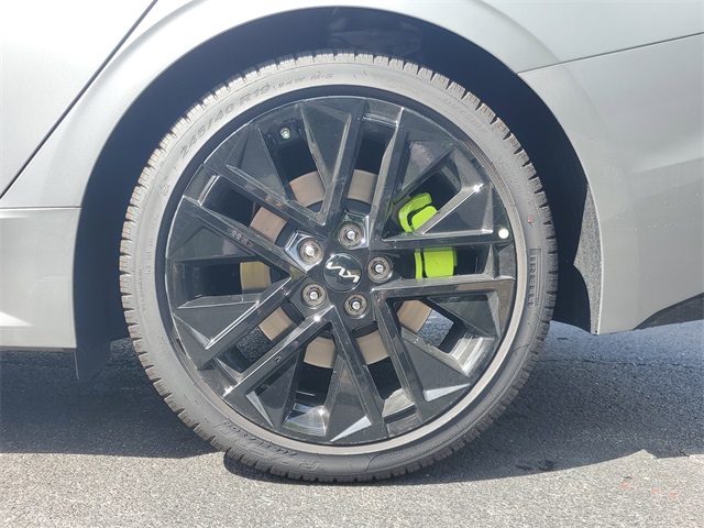 2026 Kia K5 GT photo 5