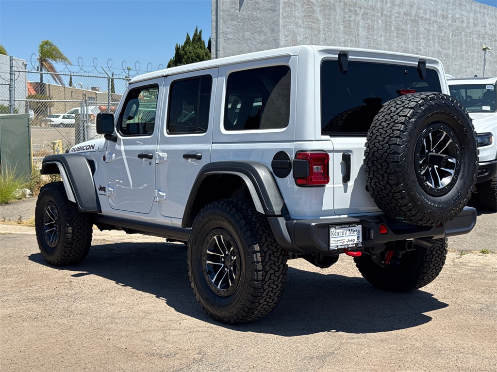 2025 Jeep Wrangler Rubicon photo 11