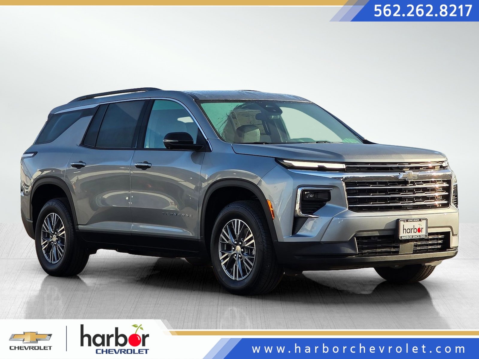 2025 Chevrolet Traverse LT's photo