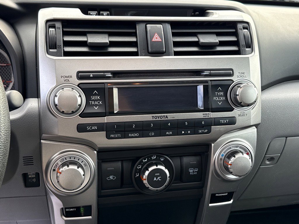 2011 Toyota 4Runner Trail 4WD photo 3