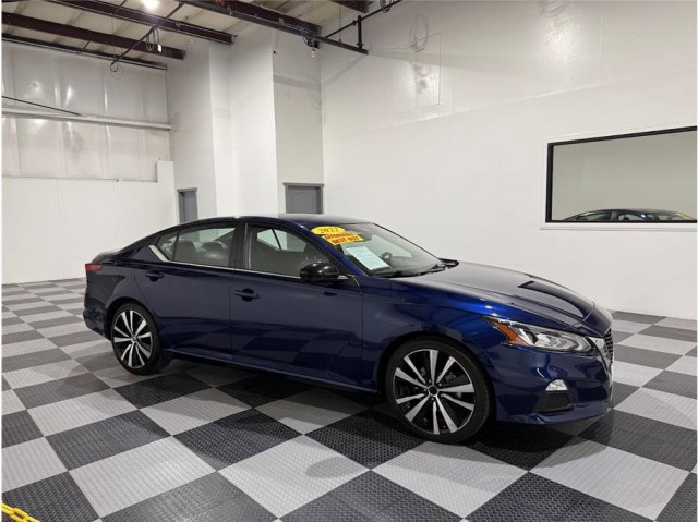 2022 Nissan Altima 2.5 SR