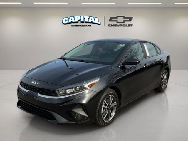 2024 Kia Forte LXS's photo