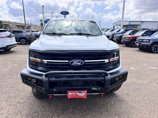 2024 Ford F-150 XLT photo 2