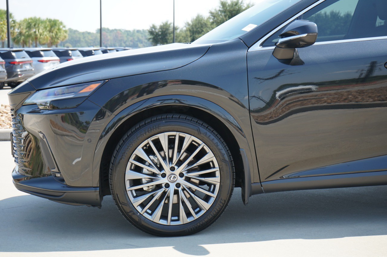 2023 Lexus RX 350h Luxury photo 8