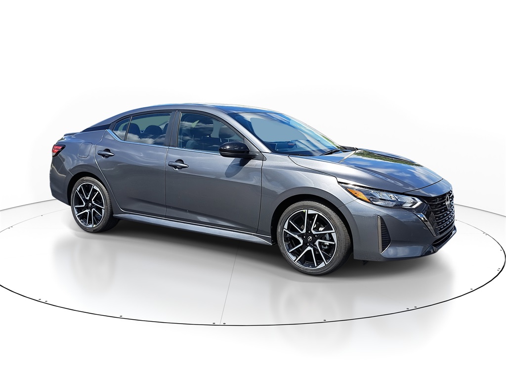 2025 Nissan Sentra SR photo 2