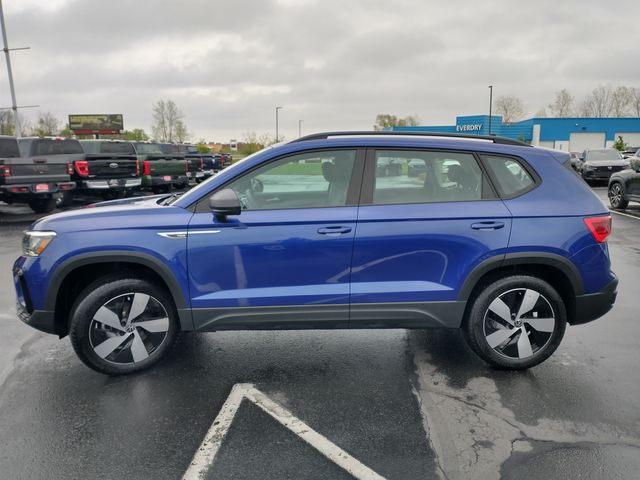 2024 Volkswagen Taos S photo 3