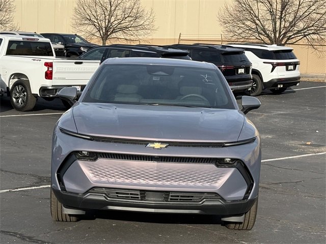 2026 Chevrolet Equinox EV 1LT photo 2