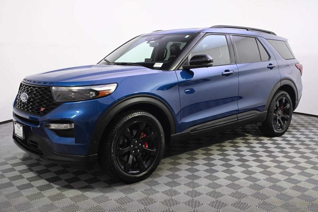 Used 2022 Ford Explorer ST with VIN 1FM5K8GC6NGB14934 for sale in Minneapolis, Minnesota