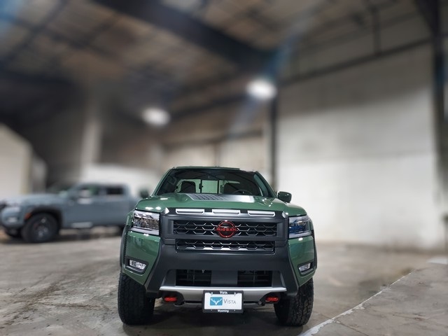 2025 Nissan Frontier PRO-4X photo 2