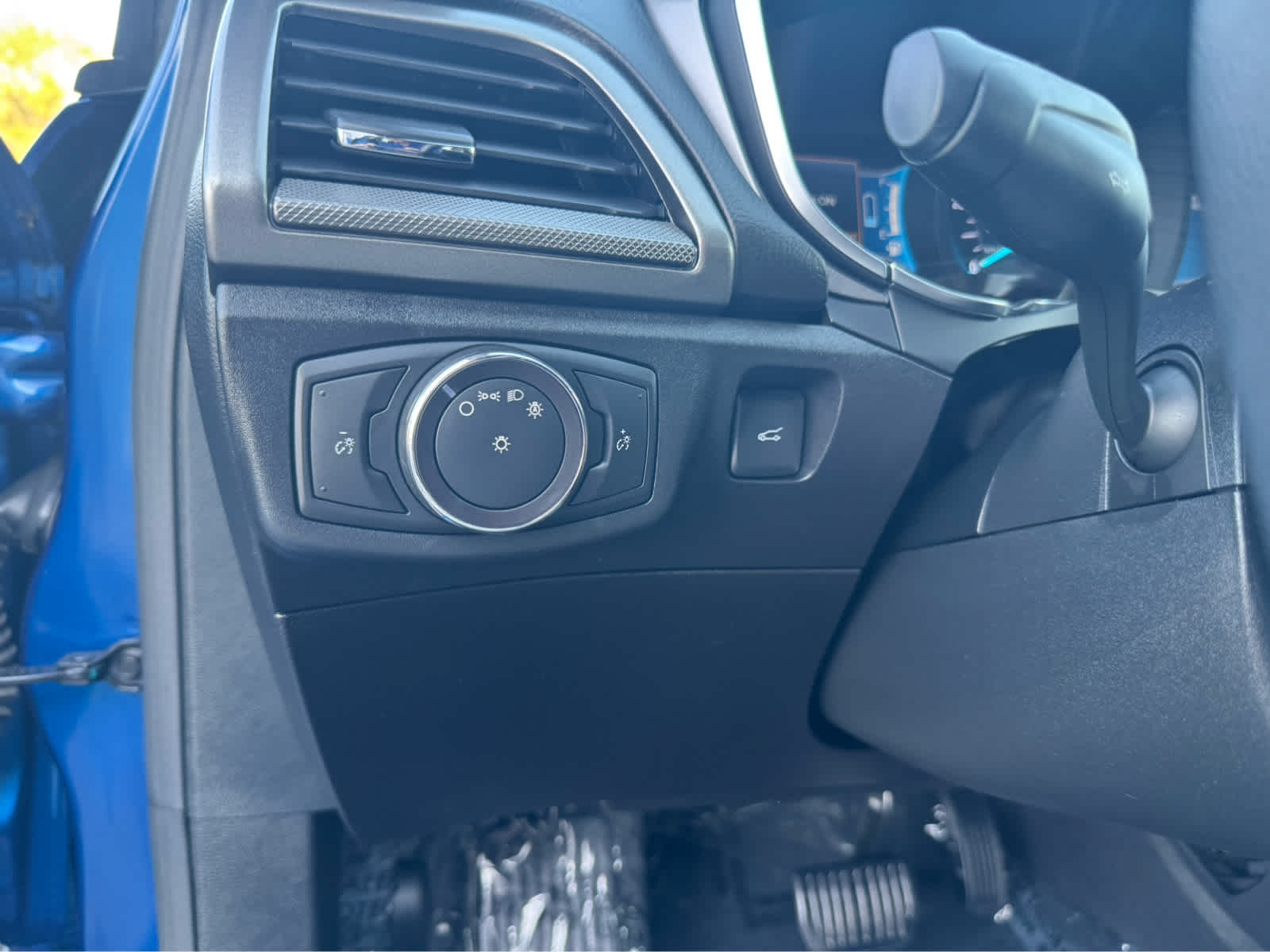 2017 Ford Fusion Hybrid S photo 16