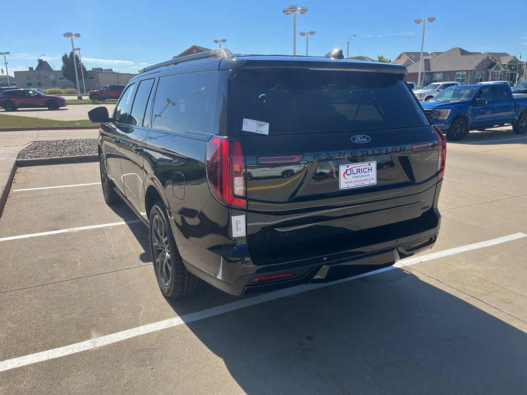 2025 Ford Expedition Platinum MAX photo 5
