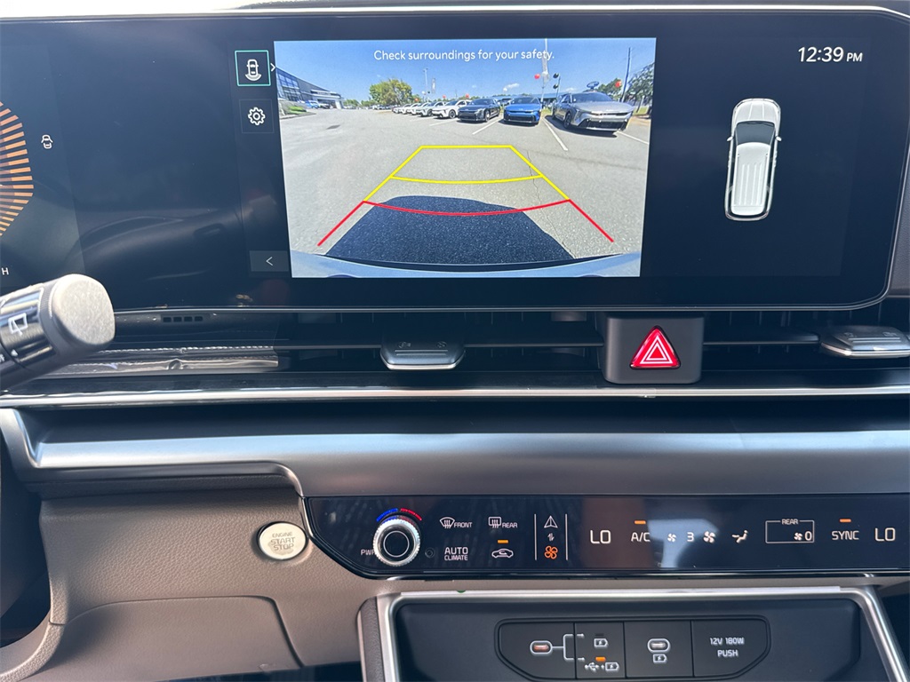 2026 Kia Carnival LX photo 25