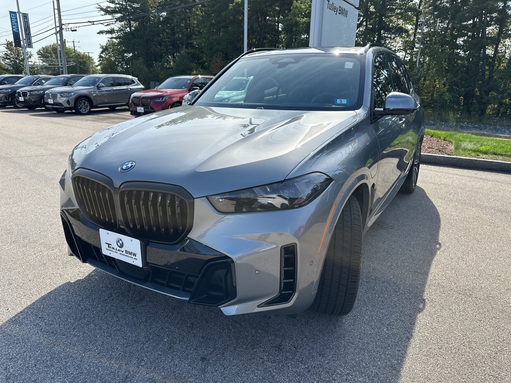 2025 Bmw X5 xDrive50e M photo 3