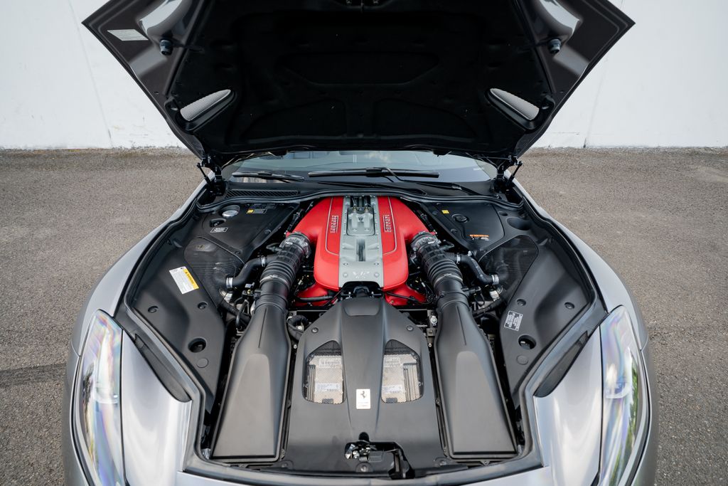2022 Ferrari 812 GTS photo 18
