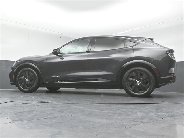 2022 FORD MUSTANG MACH-E - Image 37