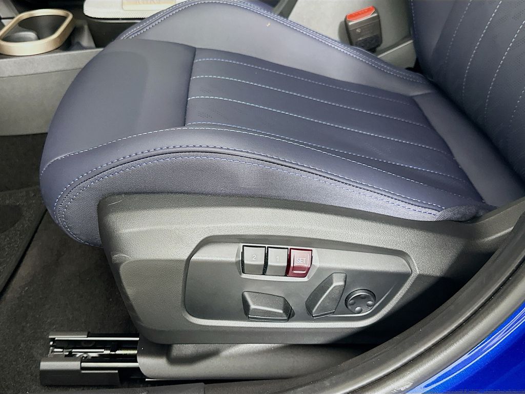 2025 Mini Cooper S photo 19