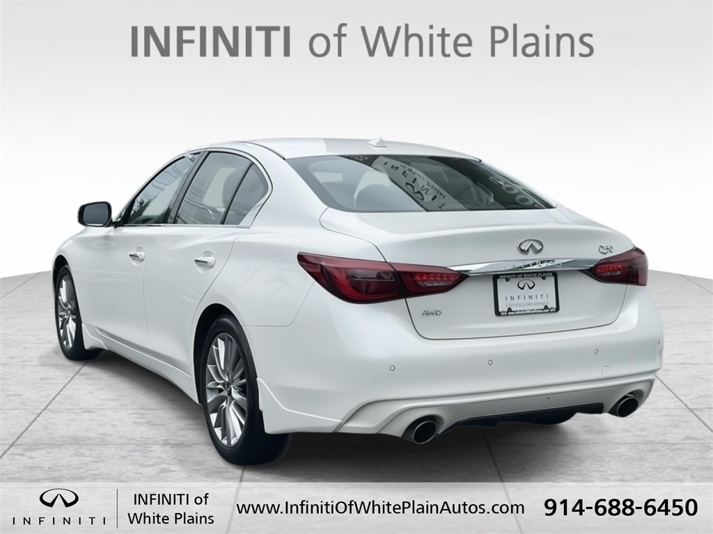 2024 Infiniti Q50 LUXE photo 4
