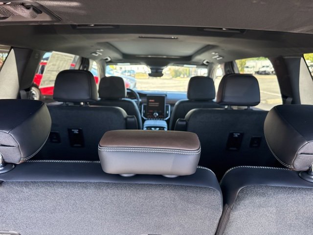 2026 Gmc Acadia Denali photo 28