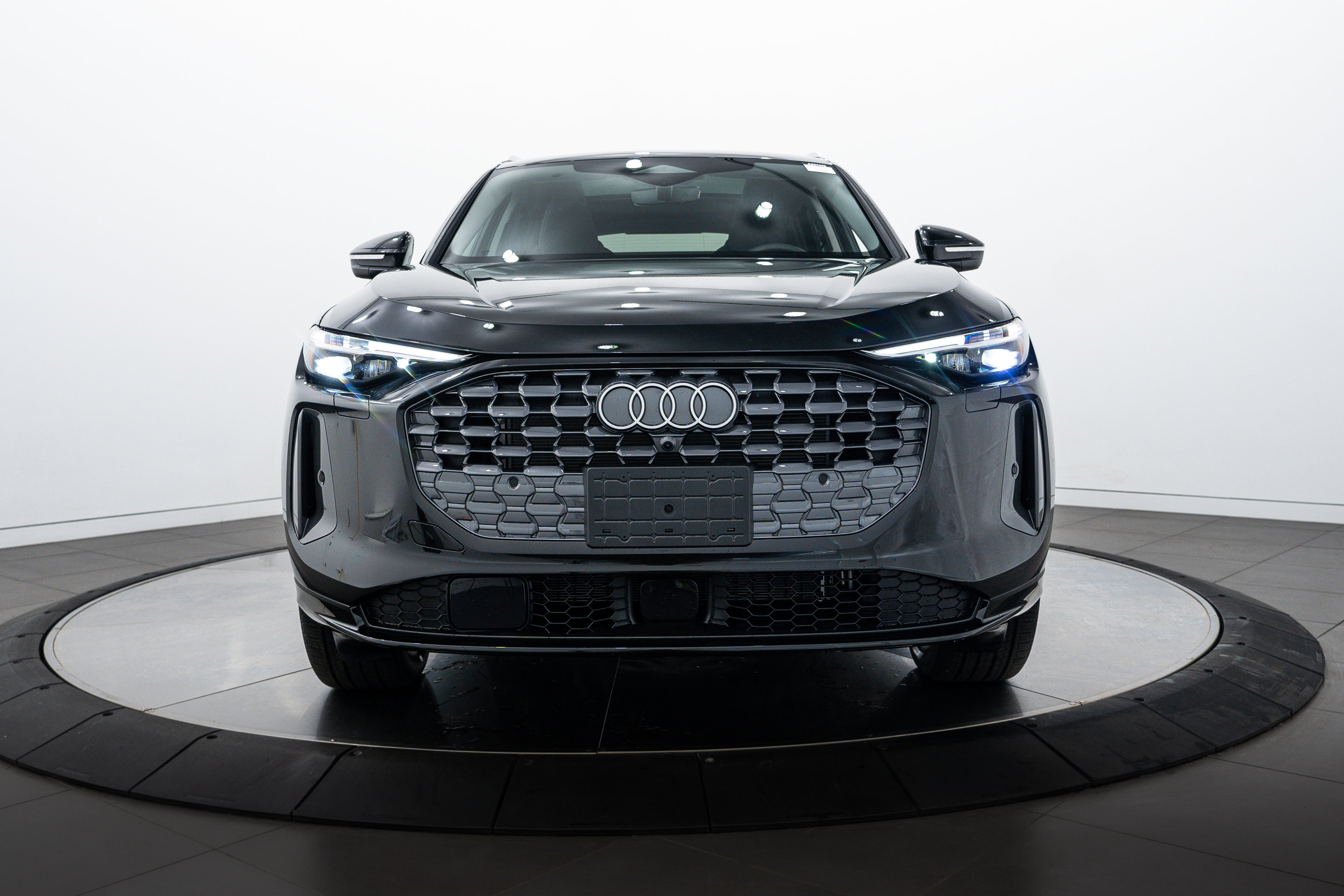 2025 Audi Q5 Premium Plus photo 17