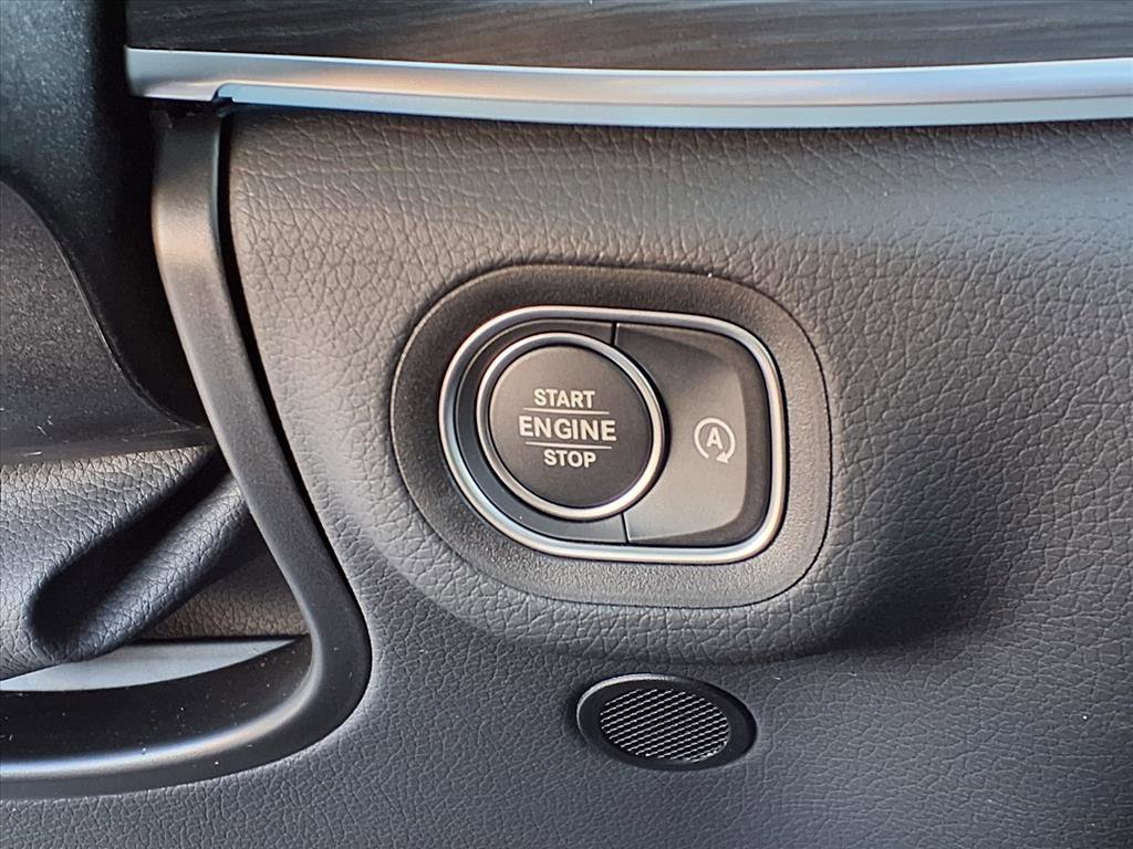 2026 Mercedes Benz GLS 450 4MATIC photo 25