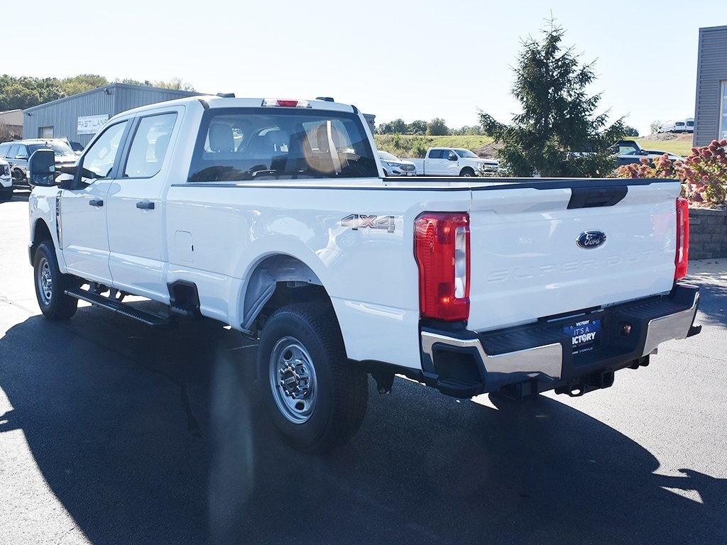2026 Ford F-250 XL photo 3