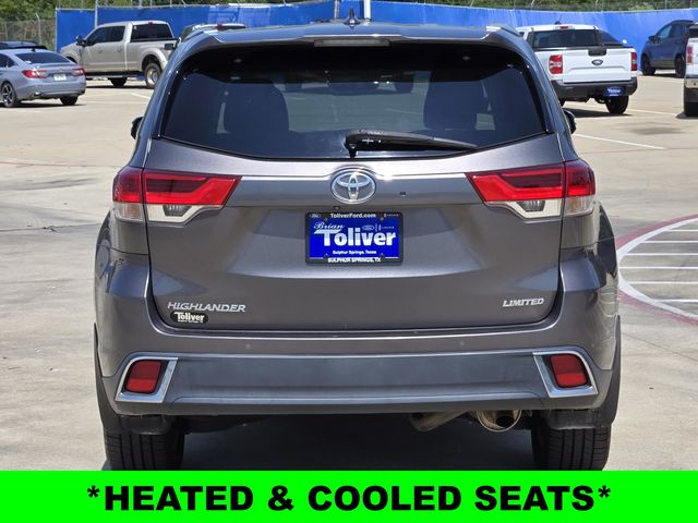 2017 Toyota Highlander Limited photo 8