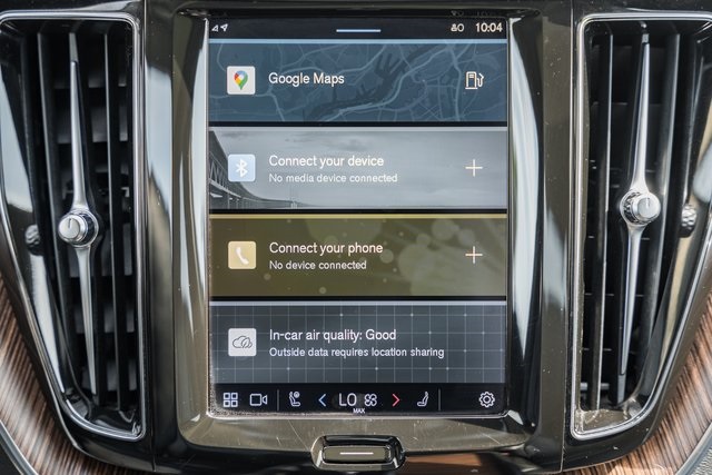 2023 Volvo XC60 Plus photo 19