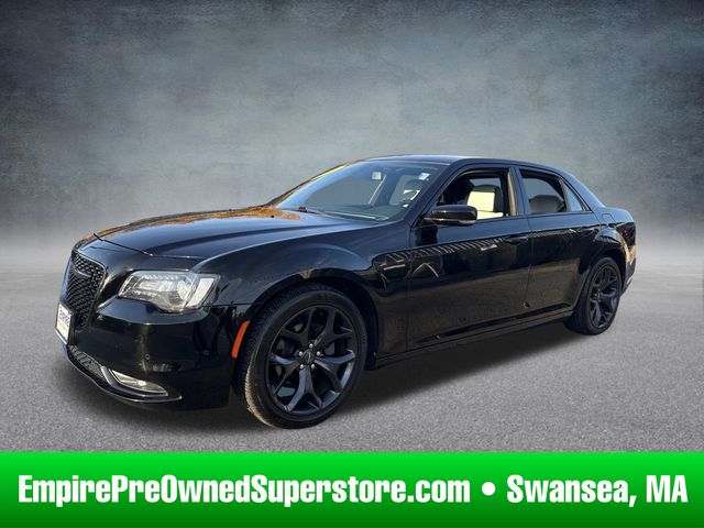 2021 Chrysler 300 S's photo