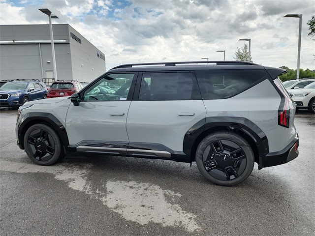 2026 Kia EV9 GT-Line photo 4