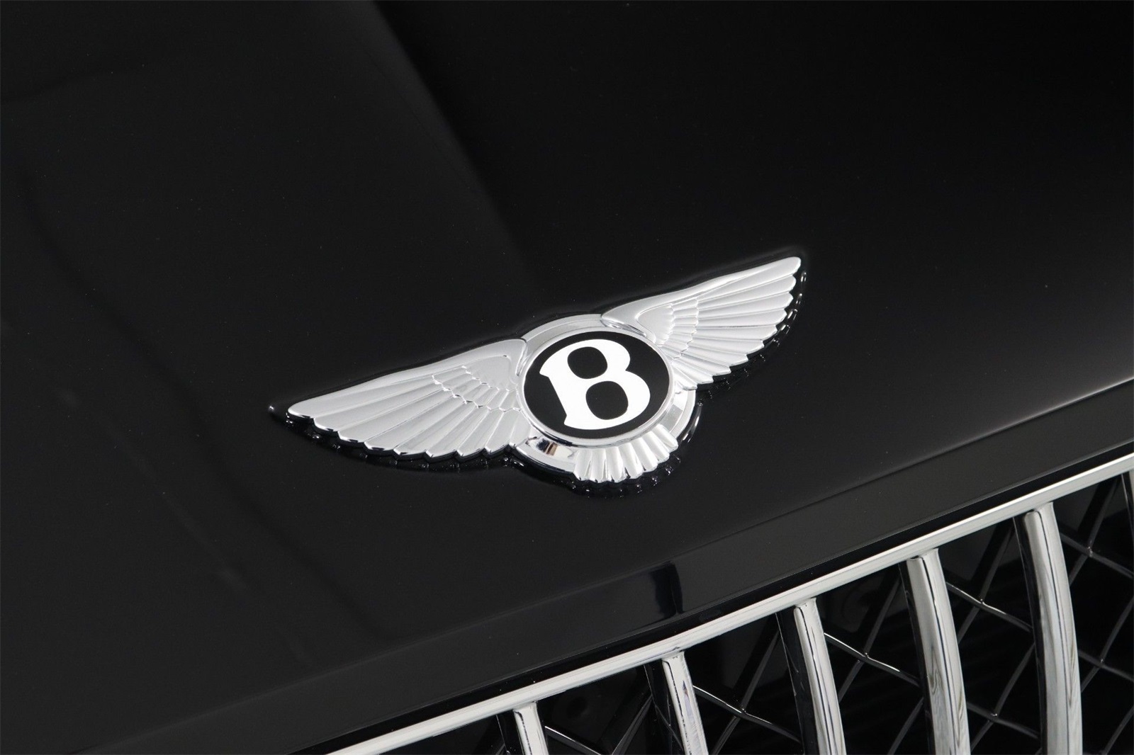 2024 Bentley Continental GT Azure photo 7