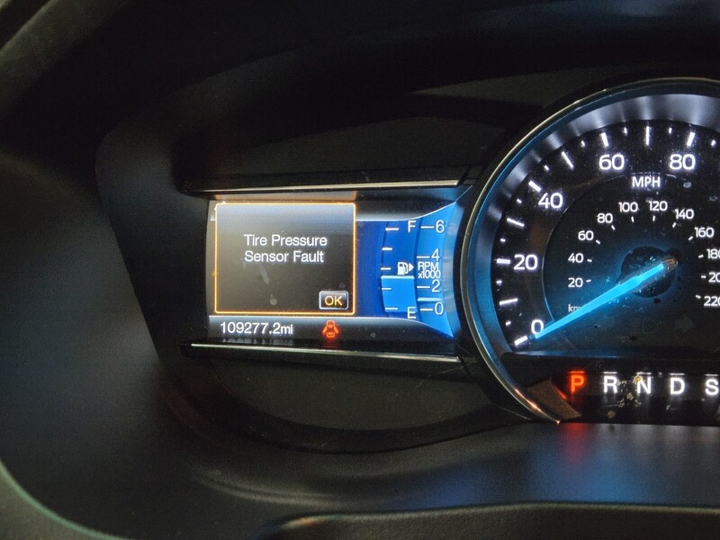 2016 Ford Explorer XLT photo 18
