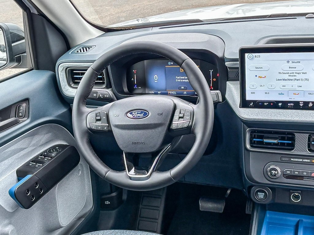 2025 Ford Maverick XLT photo 16
