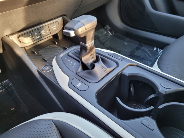 2025 Kia K4 GT-Line Turbo photo 15