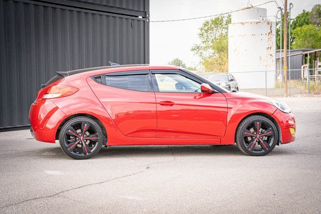 2013 Hyundai Veloster Base photo 7