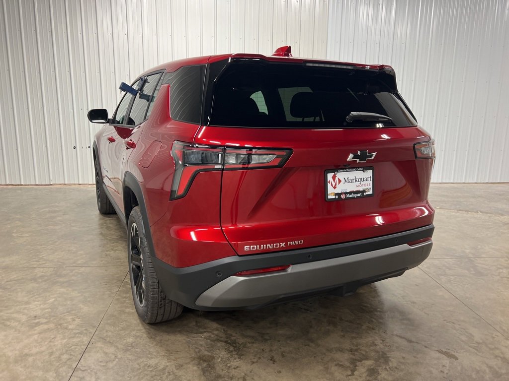 2026 Chevrolet Equinox LT photo 4