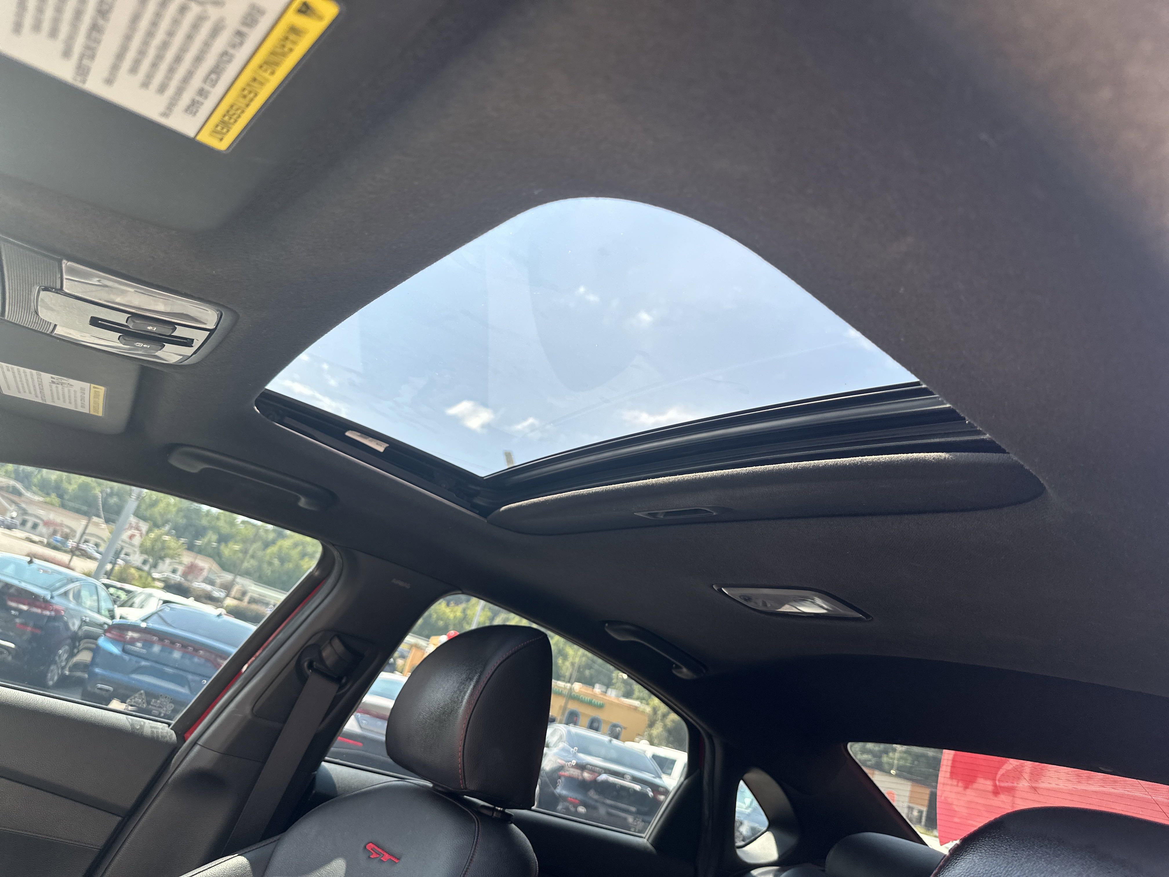 2022 Kia Forte GT photo 9