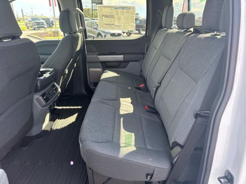 2025 Ford F-150 XLT photo 7