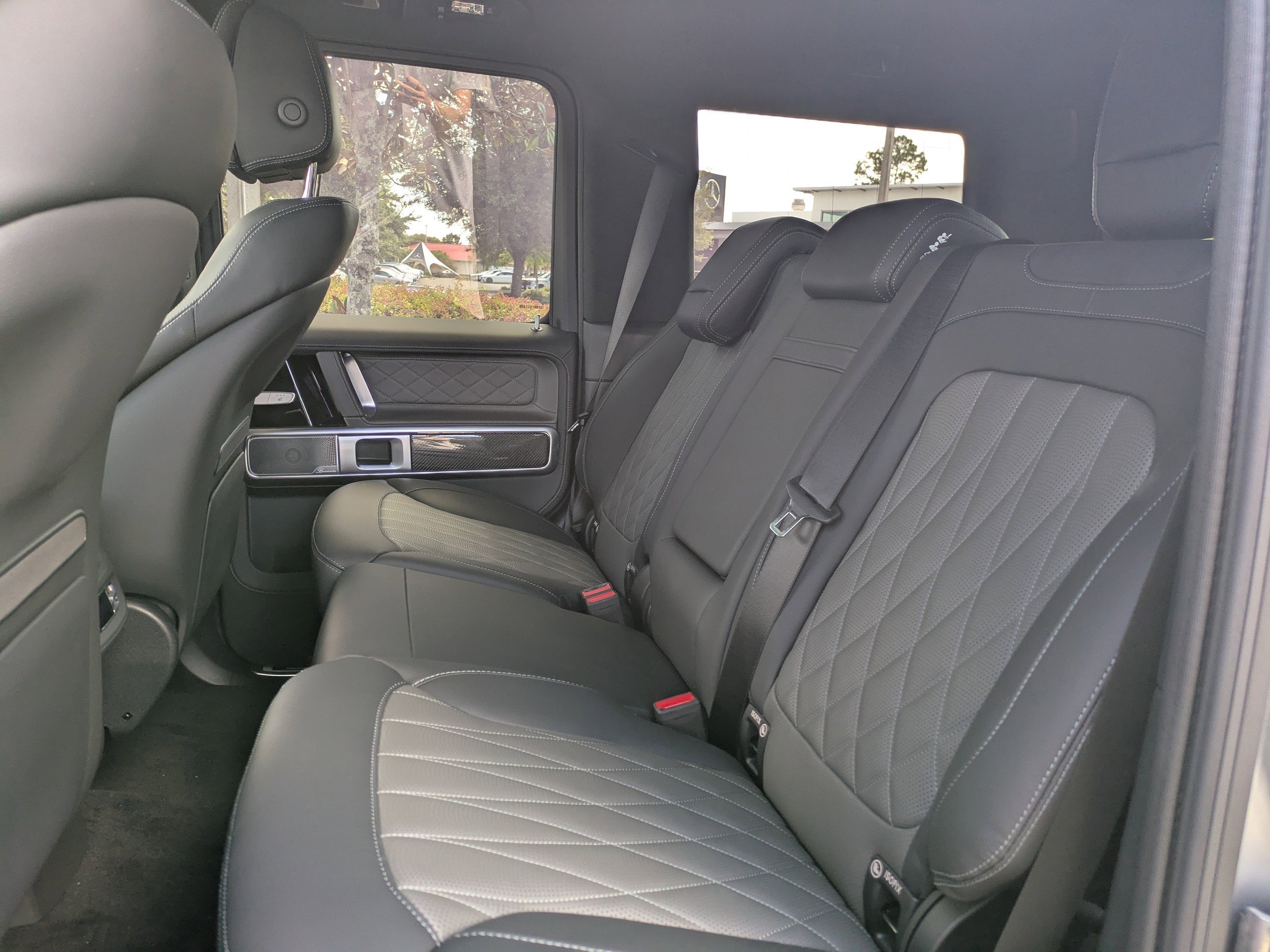 2025 Mercedes Benz G photo 14