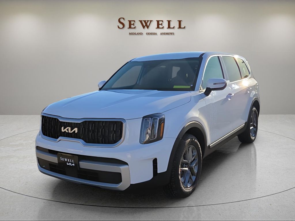 2025 Kia Telluride LX's photo