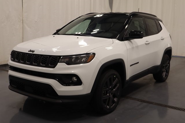 2026 Jeep Compass Limited photo 4