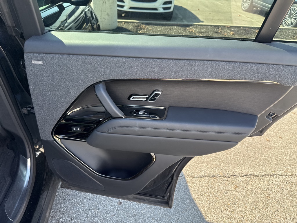 2023 Land Rover Range Rover Sport SE photo 18