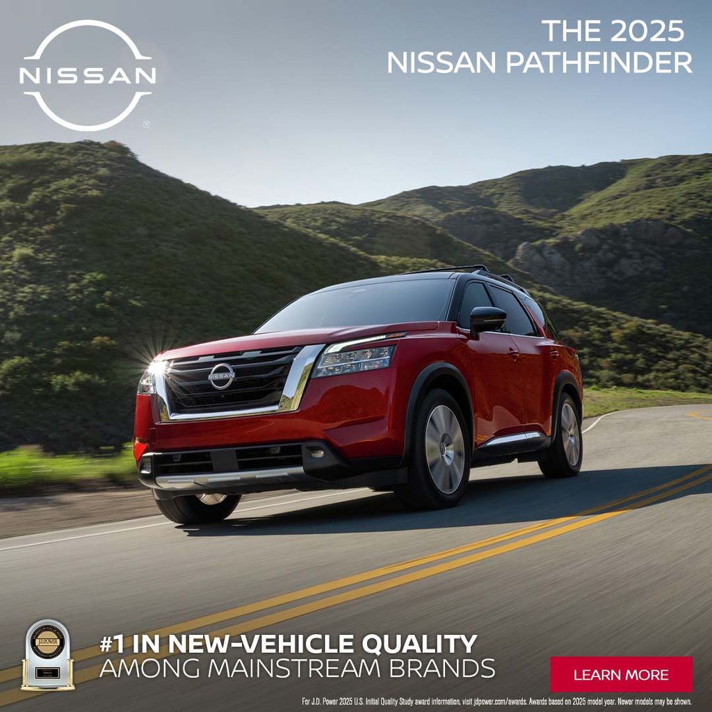 2025 Nissan Pathfinder SV photo 2