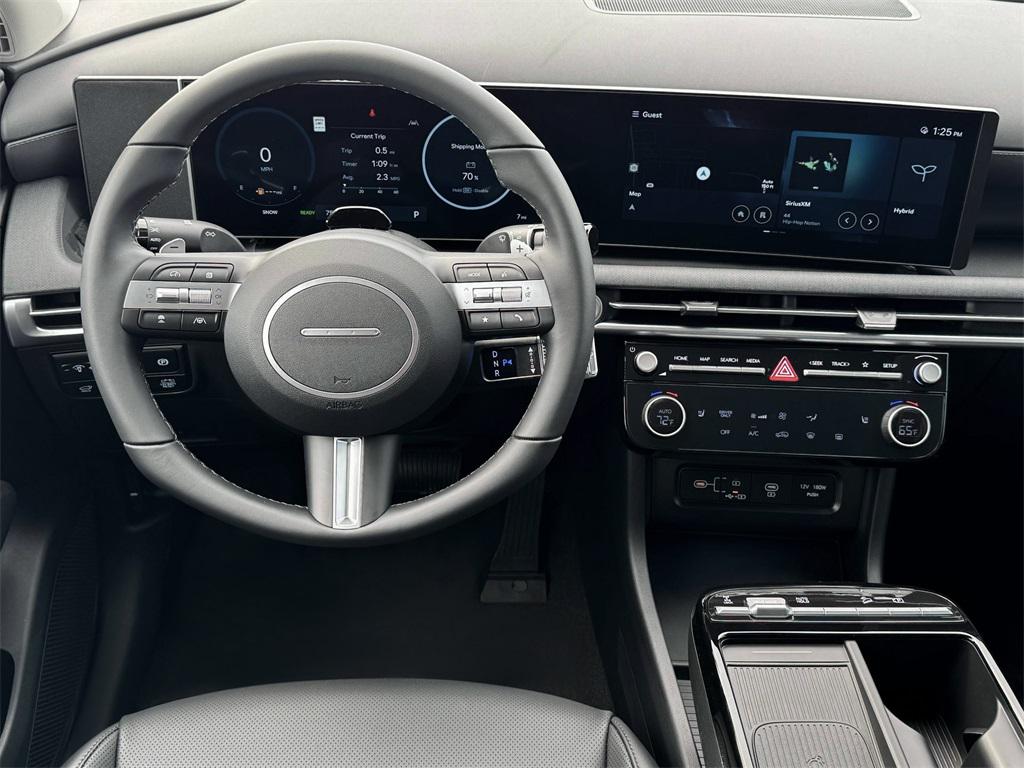 2025 Hyundai Tucson Hybrid SEL Convenience photo 17