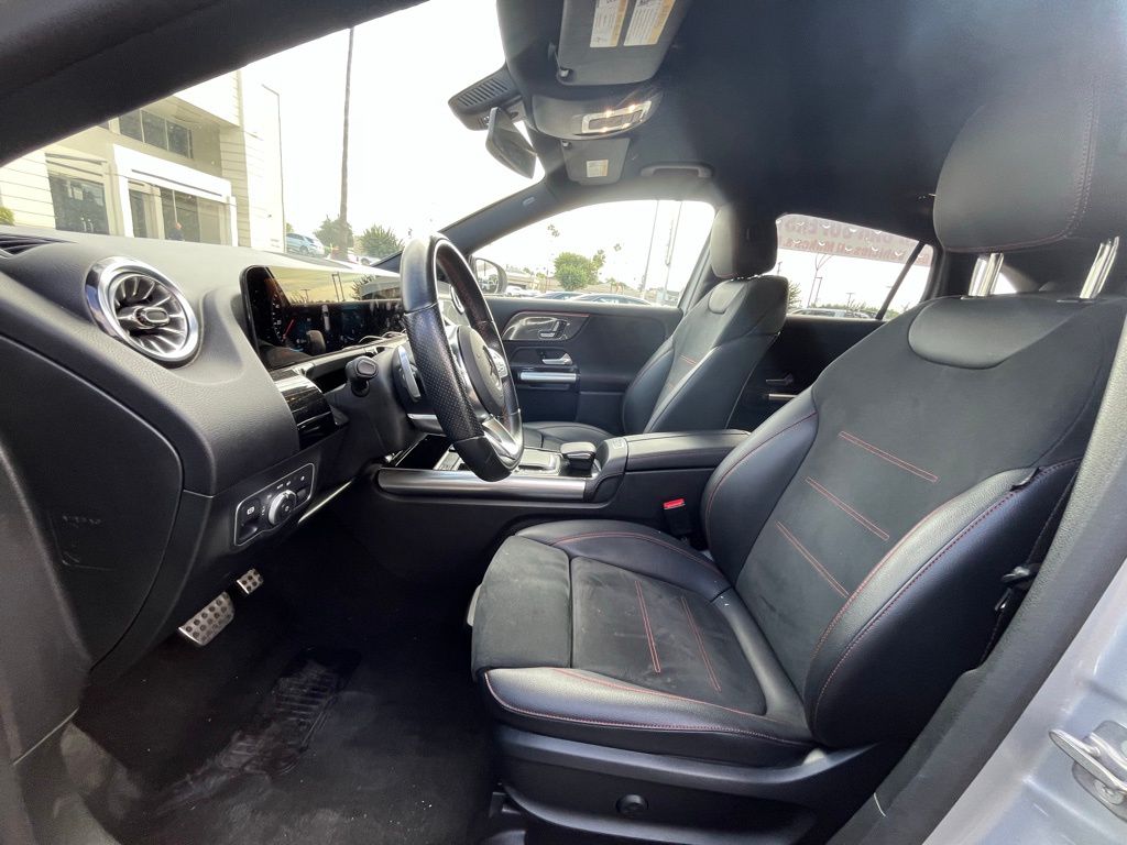 2023 Mercedes Benz GLA 250 photo 5